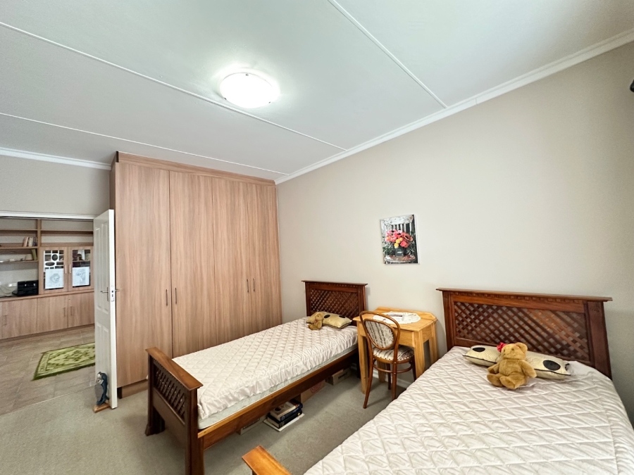 4 Bedroom Property for Sale in Diaz Beach Western Cape
